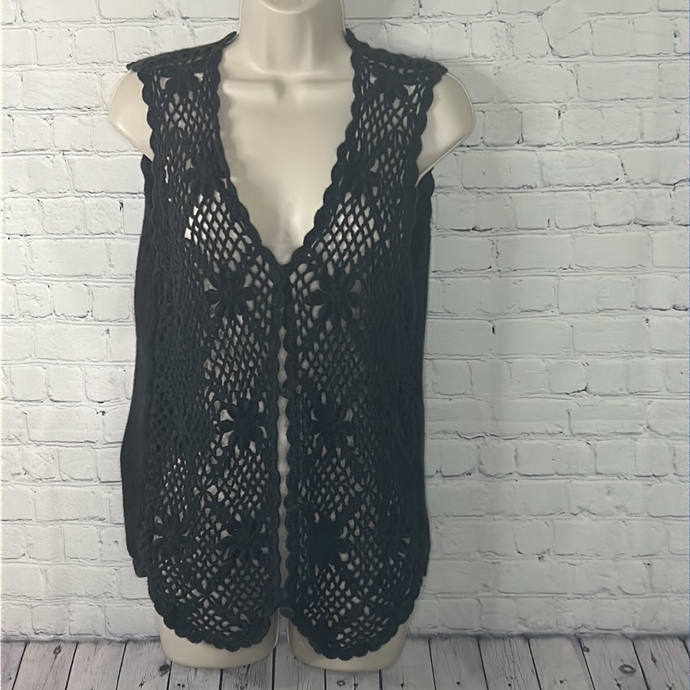 Vintage True American Classics washed black crochet sweater vest Sz S